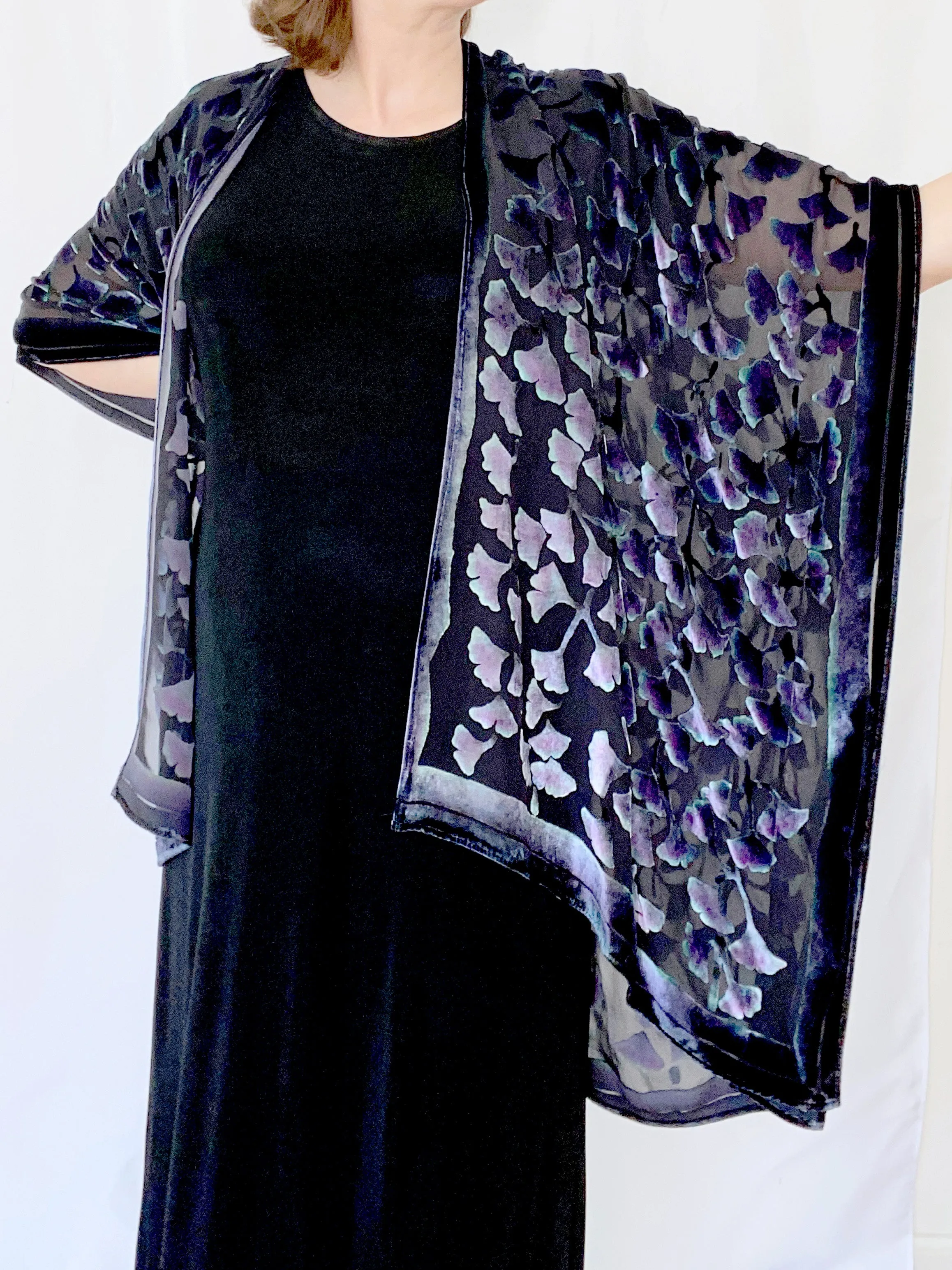 purple Branch Blossoms Kimono Jacket in Black